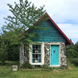 Meet your Posher, Elaine